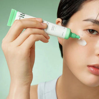 Texture of PURITO SEOUL Wonder Releaf Centella Eye Cream Unscented