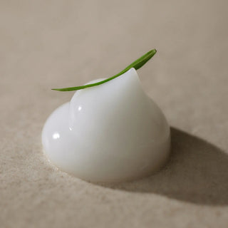 Texture of SOME BY MI AHA BHA PHA Miracle Calming Body Lotion